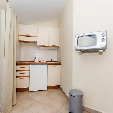 Dadic Apartment *