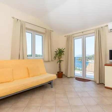 Dadic Apartment Cavtat